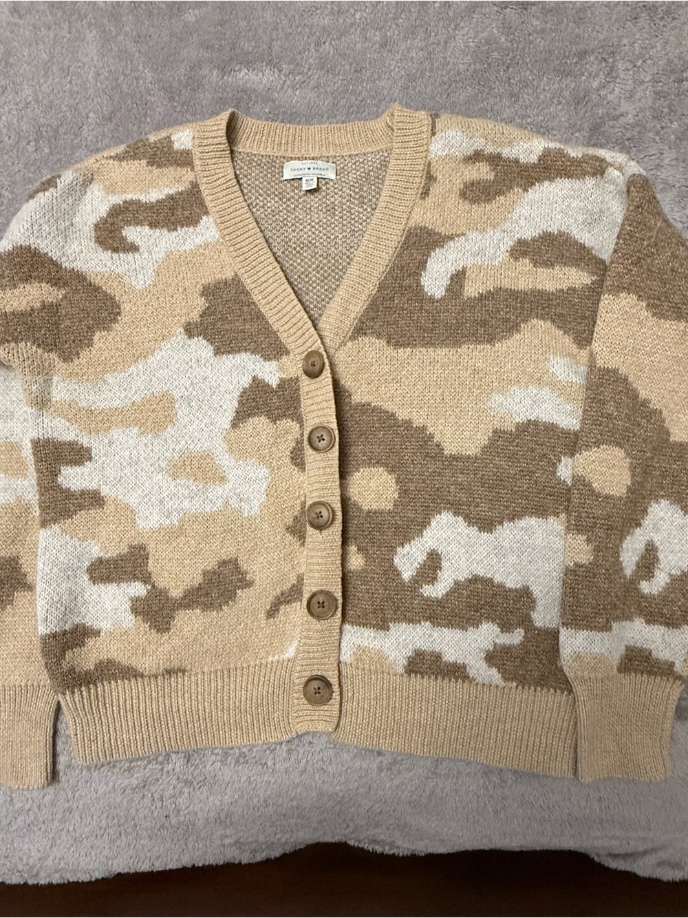 Lucky Brand Beige and Cream Camo Button-Front Cardigan